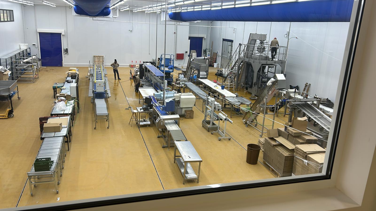 Truffle Cart warehouse packing line for fresh-truffle receiving and cold-chain preparation